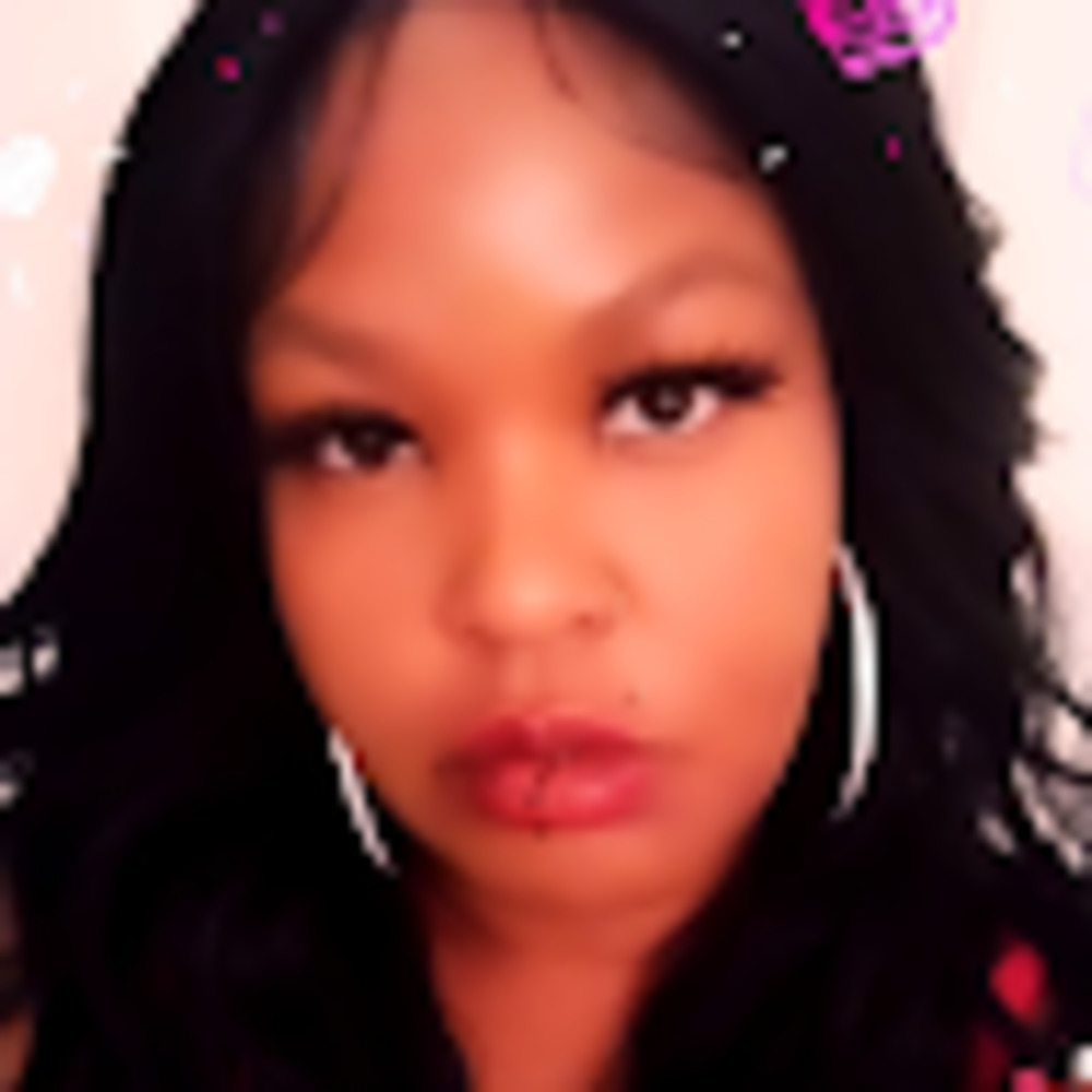 Meet your Posher, Quanisha